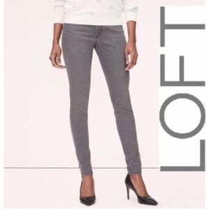 LOFT SKINNY JEAN LEGGING